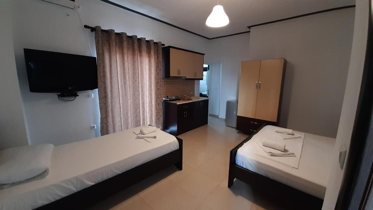 Villa Shehu Ksamil Camera foto