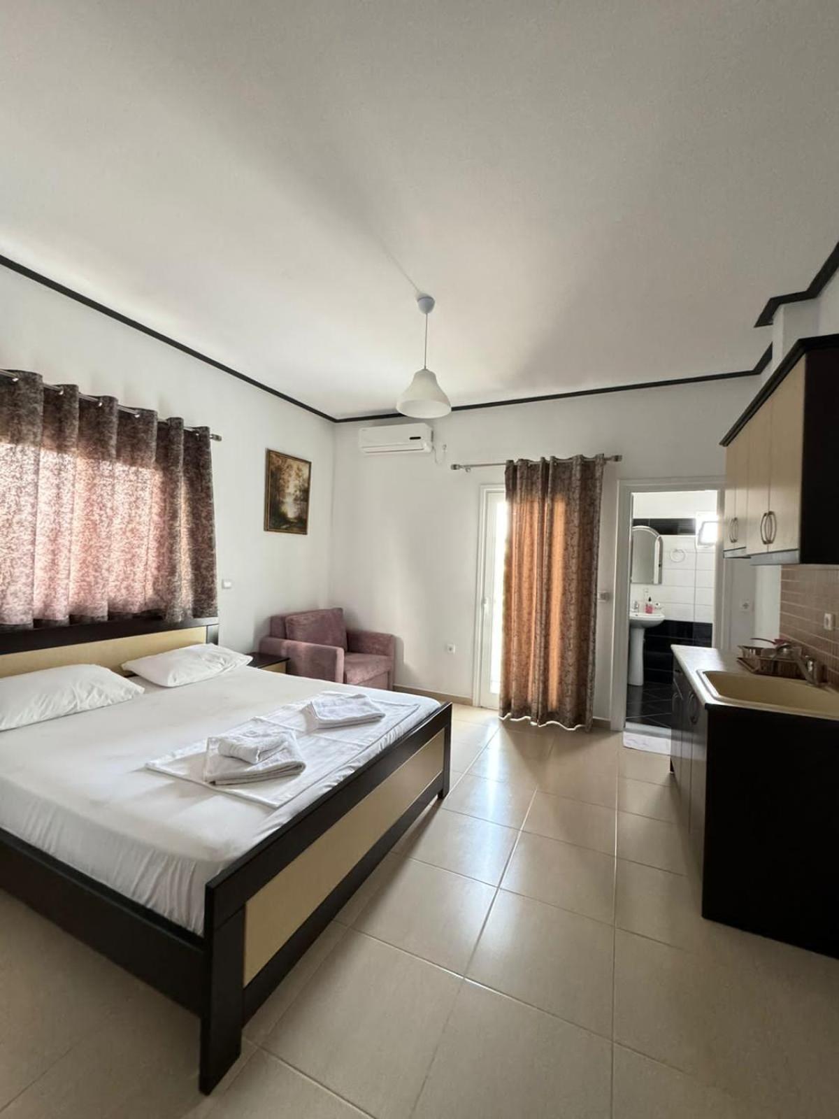Villa Shehu Ksamil Esterno foto